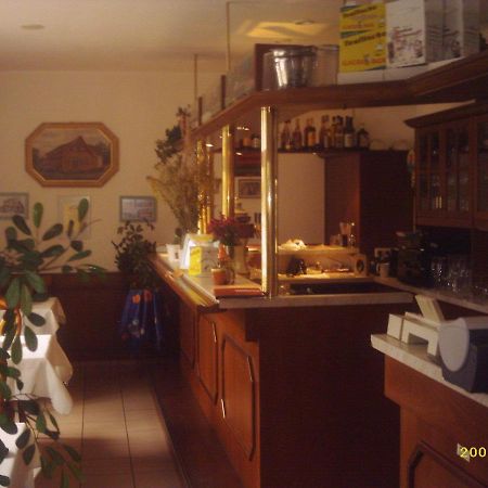 Zeesener Gasthof Hotell Königs Wusterhausen Exteriör bild