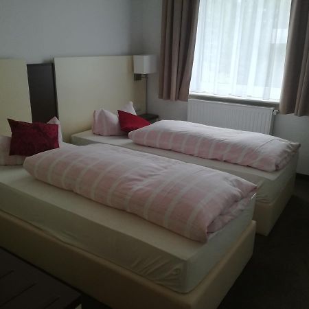 Zeesener Gasthof Hotell Königs Wusterhausen Exteriör bild